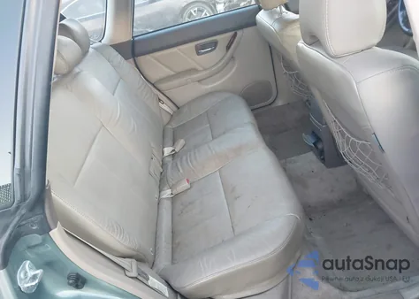 2004 Subaru Outback Limited from USA, damaged, VIN 4S3BH686747624906